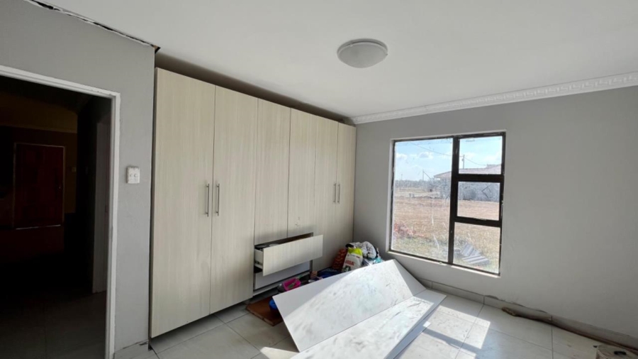 3 Bedroom Property for Sale in Roodepan Northern Cape